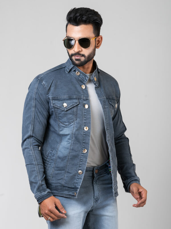 1_0000s_0002_DSC05330 Audi Gray Jacket XL